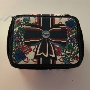 Brighton jewely organizer